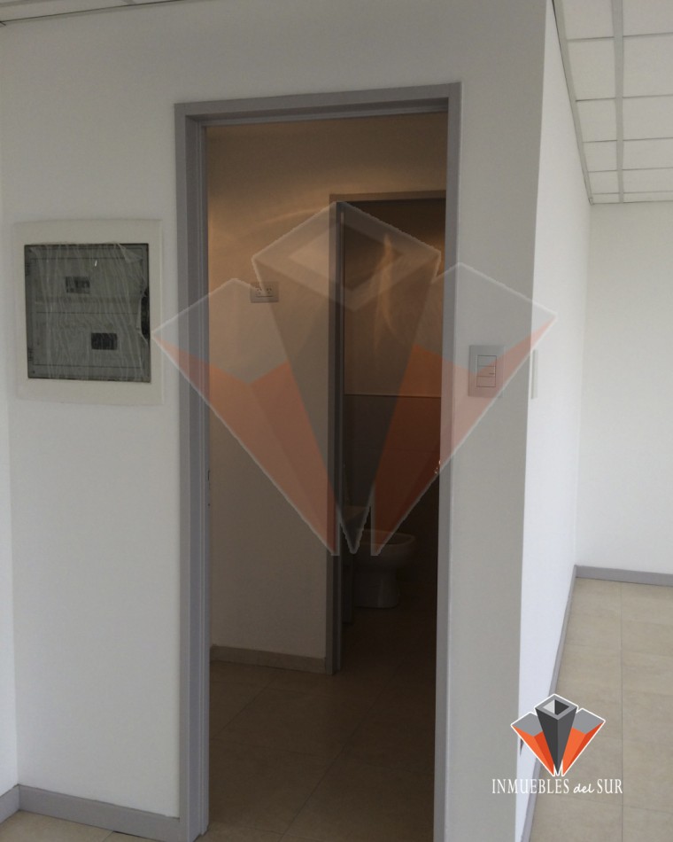 ALQUILER OFICINA 