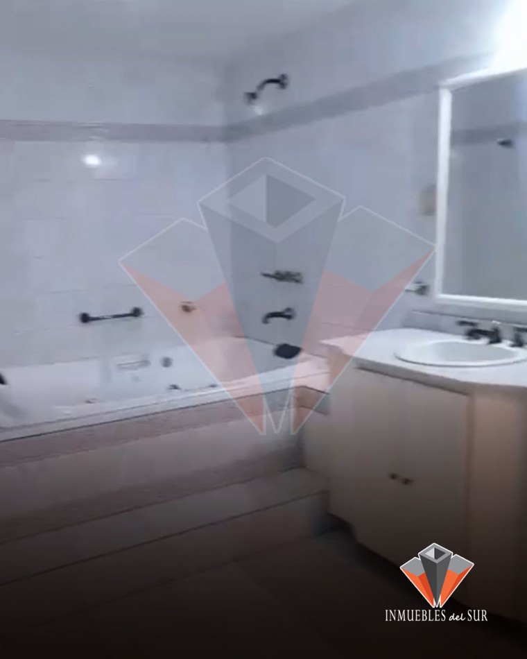 VENTA CASA 3 DORMITORIOS